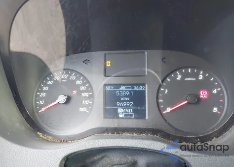 2019 Mercedes-Benz Sprinter 2500 High Roof V6 z USA, uszkodzony, nr VIN WD4PF1CDXKP115822